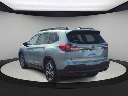 Used 2022 Subaru Ascent Limited w/ Technology Package image 6