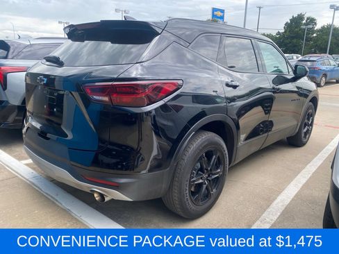 Used 2023 Chevrolet Blazer LT w/ Convenience Package FWD image 3