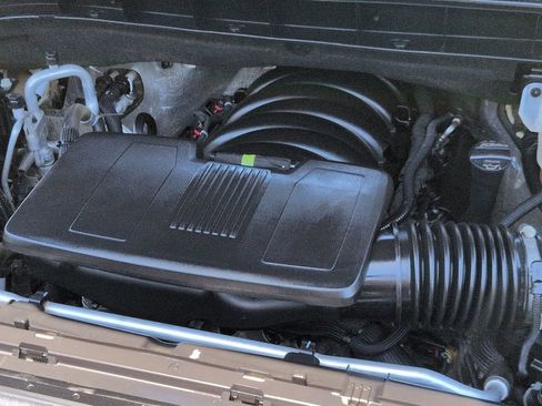 Used 2023 GMC Sierra 1500 SLE AWD/4WD image 9