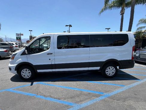 Used 2024 Ford Transit 350 XLT RWD image 4