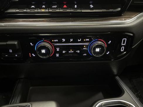 Used 2022 Chevrolet Silverado 1500 LT Trail Boss image 20