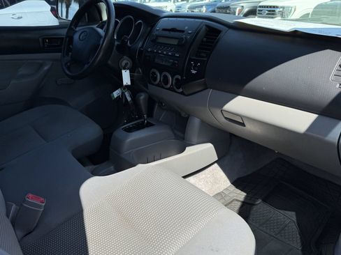 Used 2005 Toyota Tacoma 2WD Regular Cab image 14