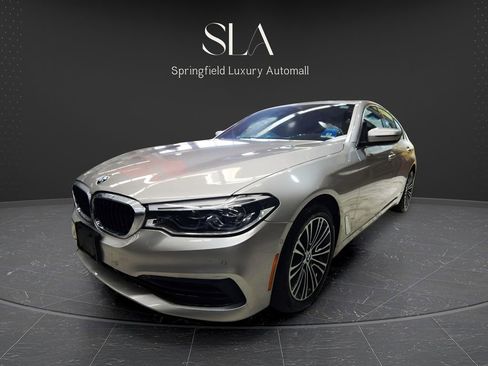 Used 2019 BMW 540i xDrive w/ Dynamic Handling Package image 9