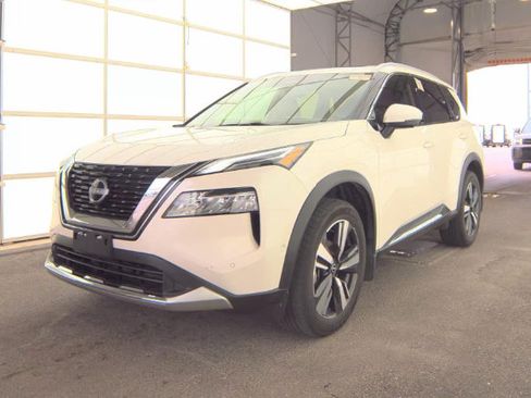 Used 2023 Nissan Rogue Platinum AWD/4WD image 1