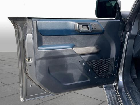 Used 2023 Ford Bronco Outer Banks AWD/4WD image 21