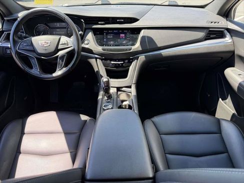 Used 2022 Cadillac XT5 Luxury AWD/4WD image 16