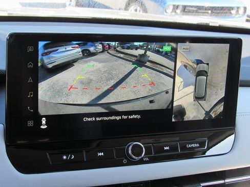 New 2025 Mitsubishi Outlander SE image 15