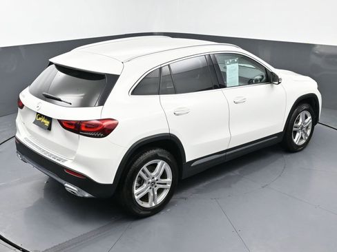 Used 2022 Mercedes-Benz GLA 250 w/ Premium Package Lite image 43