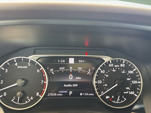 Certified 2023 Nissan Rogue SL w/ SL Premium Package FWD image 10
