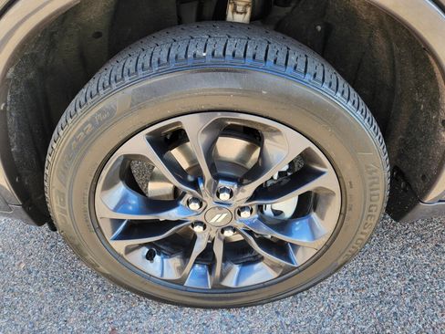 Used 2023 Dodge Durango GT w/ Blacktop Package image 18