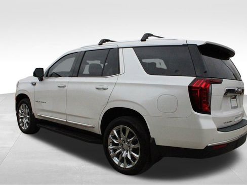 Used 2022 GMC Yukon SLT w/ SLT Premium Package AWD/4WD image 15