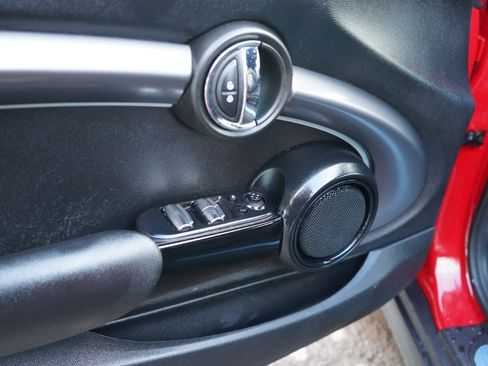 Used 2023 MINI Cooper S image 27