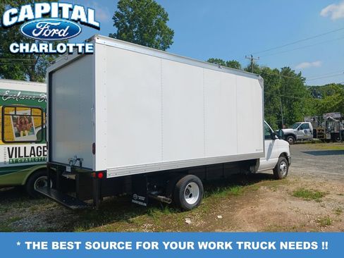 New 2027 Ford E-350 and Econoline 350 Super Duty w/ Power Equipment Group RWD image 5