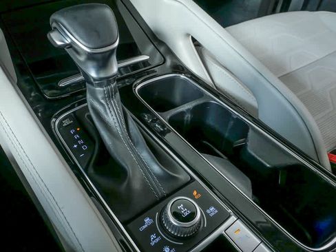 Used 2021 Kia Telluride SX w/ SX Prestige Package image 14