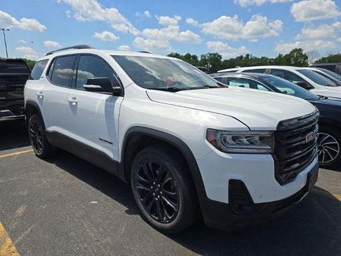 Used 2023 GMC Acadia SLT w/ Elevation Edition AWD/4WD image 3