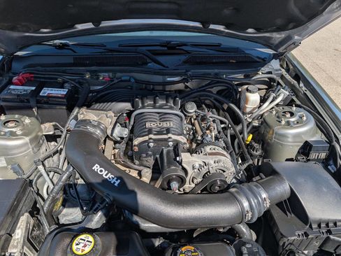 Used 2009 Ford Mustang GT image 26