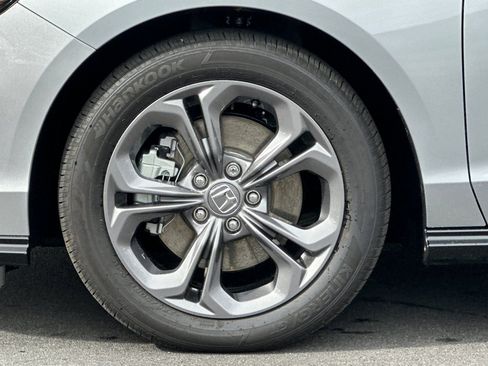 Used 2025 Honda Accord EX-L image 32