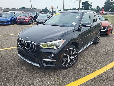 Used 2017 BMW X1 xDrive28i AWD/4WD image 1
