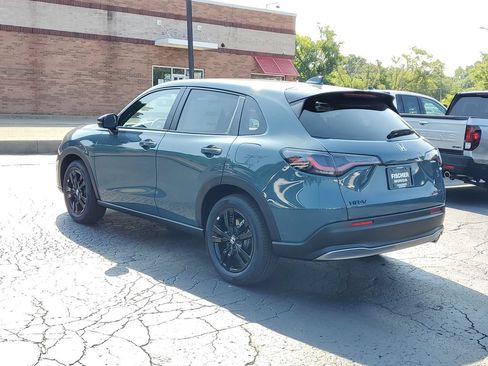New 2027 Honda HR-V Sport image 4
