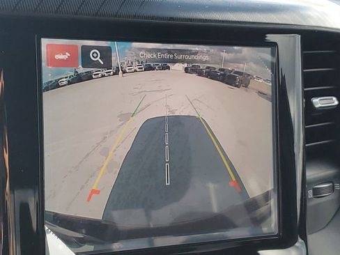 New 2026 RAM 1500 4x4 Crew Cab image 25