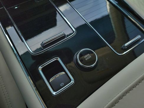 Certified 2023 Lincoln Aviator Black Label w/ Dynamic Handling Package AWD/4WD image 26
