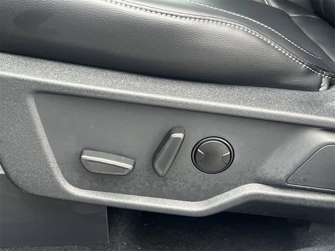 New 2026 Ford Bronco Outer Banks w/ Sasquatch Package image 18