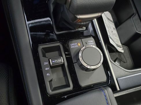 New 2026 Toyota Tundra Platinum image 33