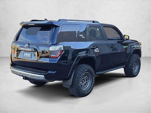 Used 2019 Toyota 4Runner TRD Off-Road AWD/4WD image 5