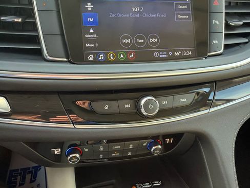 Used 2023 Buick Enclave Essence w/ Sound and Sites Package image 16