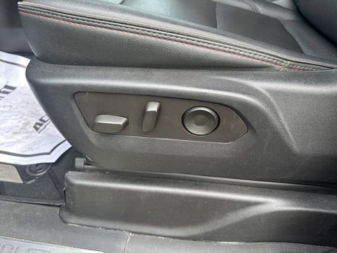 Used 2022 Chevrolet Tahoe RST w/ Luxury Package image 15