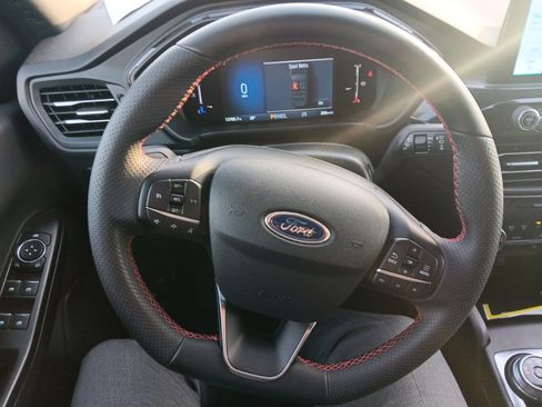 Used 2025 Ford Escape ST-Line image 27