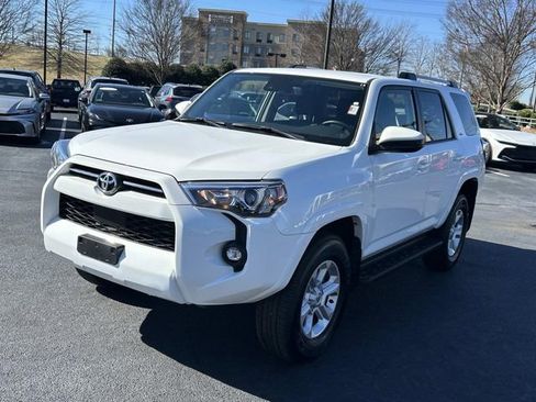 Used 2024 Toyota 4Runner SR5 image 8