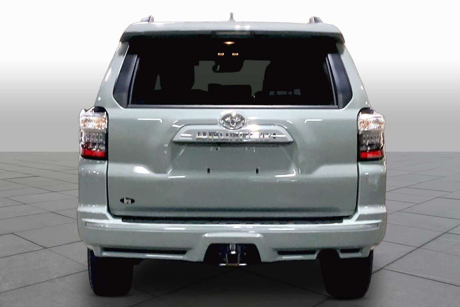 Used 2023 Toyota 4Runner TRD Sport AWD/4WD image 5