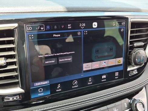Used 2026 Chrysler Pacifica Select FWD image 23