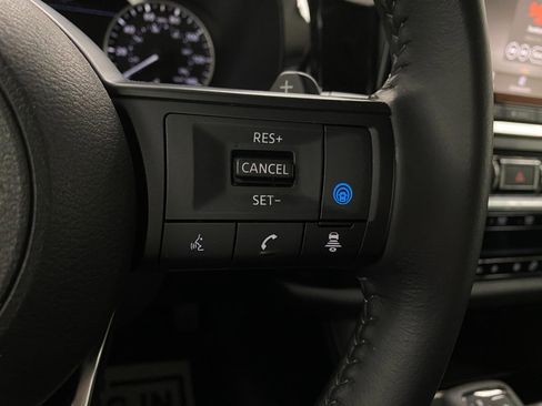 Certified 2024 Nissan Pathfinder SV AWD/4WD image 15