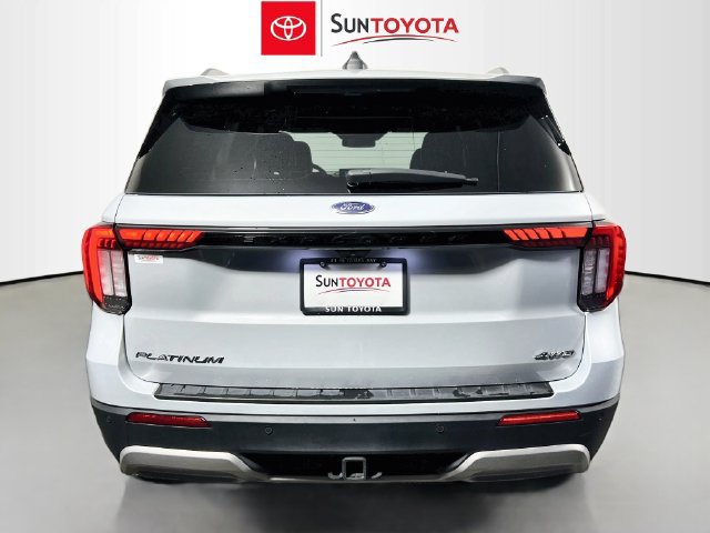 Used 2025 Ford Explorer Platinum w/ LUX Leather Package AWD/4WD image 4