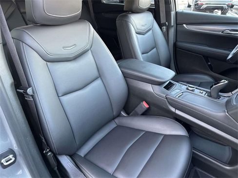 Certified 2023 Cadillac XT5 Luxury image 47