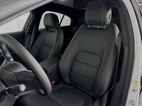 New 2024 Jaguar I-PACE R-Dynamic HSE image 10