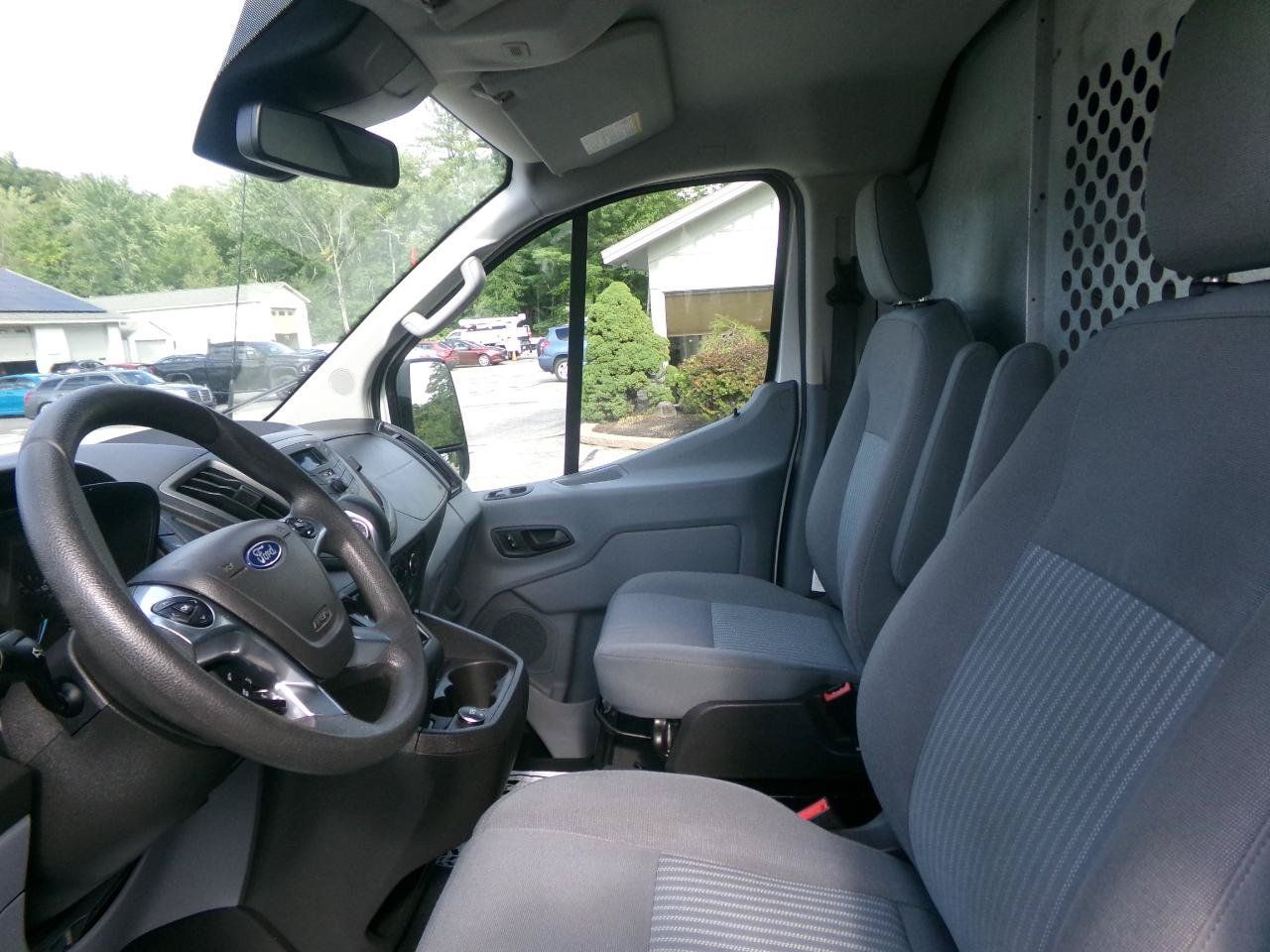 Used 2019 Ford Transit 150 130 Low Roof RWD image 22