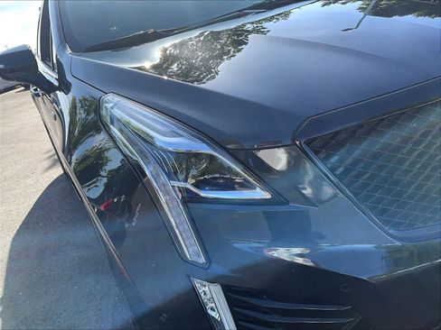 Used 2021 Cadillac XT5 Sportv w/ LPO, ONYX Package image 29