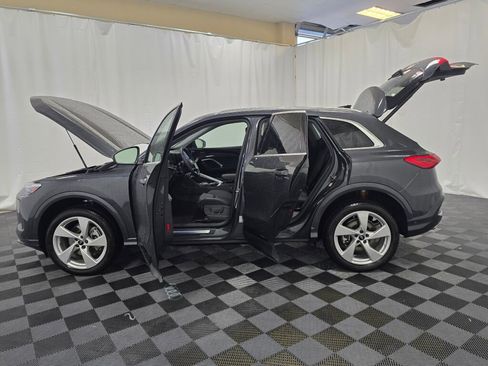 New 2025 Audi Q5 Premium Plus image 12