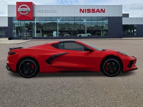 Used 2020 Chevrolet Corvette Stingray Preferred Cpe w/ 2LT Preferred Equipment Group RWD image 8