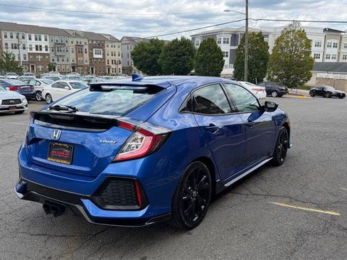 Used 2018 Honda Civic Sport image 12