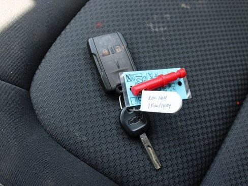 Used 2022 Chevrolet Colorado LT w/ Fleet Safety Package image 16