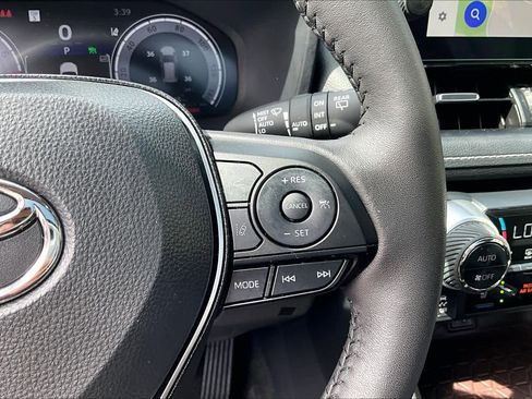 Used 2025 Toyota RAV4 Limited w/ Weather Package image 25