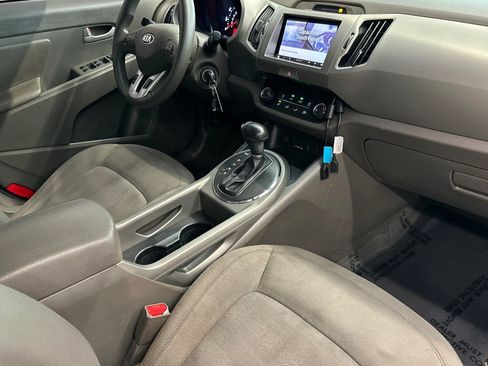 Used 2013 Kia Sportage LX AWD/4WD image 17