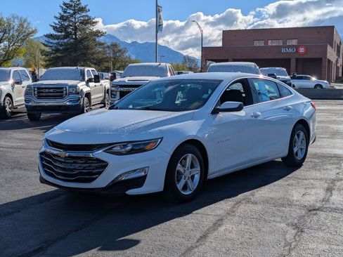 Used 2023 Chevrolet Malibu LT FWD image 9