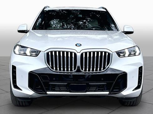 Used 2024 BMW X5 sDrive40i w/ M Sport Package RWD image 4