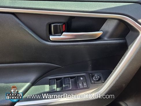 Used 2023 Toyota RAV4 XLE FWD image 31
