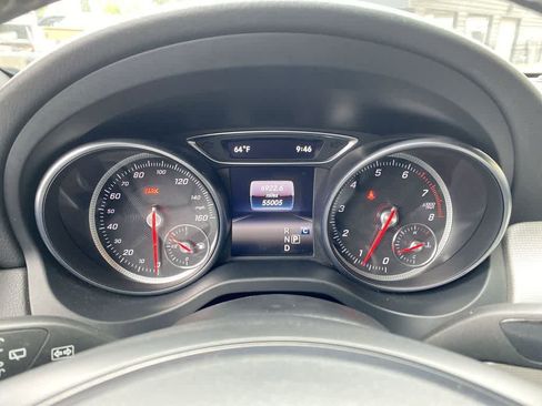 Used 2018 Mercedes-Benz GLA 250 4MATIC image 27